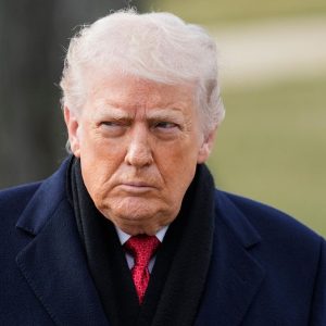 Trump pressures Iran to ‘come to the table’ as ‘massive’ US armada draws near