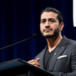 Michigan student confronts El-Sayed over Iran stance in tense exchange: ‘Do you stand with us?’
