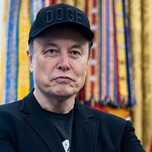 FBI agent urged criminal probe of Elon Musk’s X use, likened it to Clinton email scandal