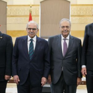 Why is the issue of Syrian prisoner repatriation from Lebanon complicated?