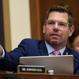 FBI seizes Swalwell’s devices at airport as sexual misconduct investigation escalates: sources