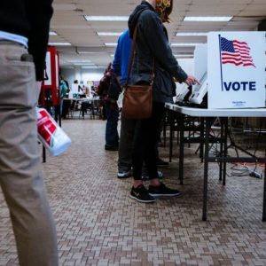 Early in-person voting launches in Kentucky, last day of early voting in Maryland