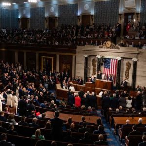 Montana Senate poll finds Democratic incumbent trailing GOP challenger, with control of Senate in balance