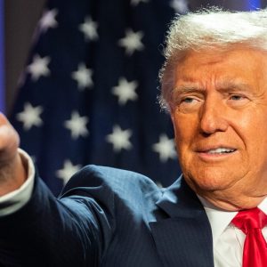 Trump transition signs agreement for FBI background checks