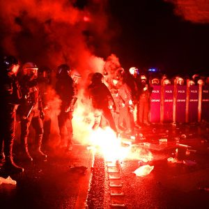 Turkiye protests: Iconic scenes and divided coverage