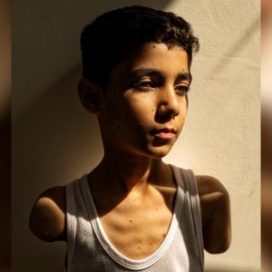 Image of Gaza airstrike survivor wins 2025 World Press Photo of the Year