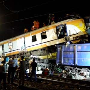 At least 11 killed in India train crash as rescuers recover bodies