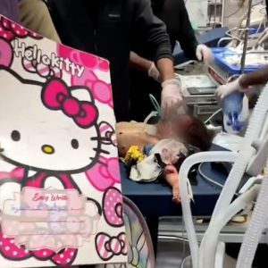 Doctors try to save girl as father was killed in Gaza Israeli attack