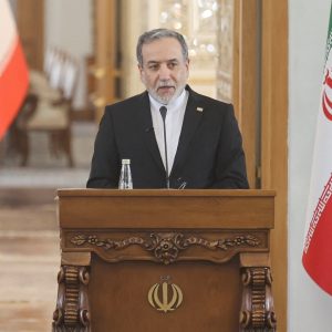 Iranian foreign minister rejects talks with US