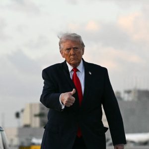 Trump says US to blockade ships crossing Strait of Hormuz