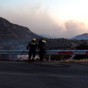 Dramatic sea rescue as firefighters die on the Greek island of Crete