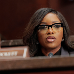 Jasmine Crockett accused of ‘abusing her power’ at airport boarding gate