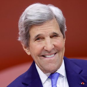 Kerry suggests Africans without electricity must pick ‘the right kinds of electricity’