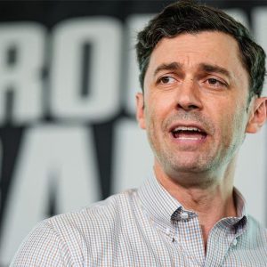 Obama strategist turns on rising Dem star over viral Trump attack: ‘Gratuitous and unnecessary’