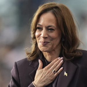 Could Vice President Kamala Harris make a run for California governor in 2 years?