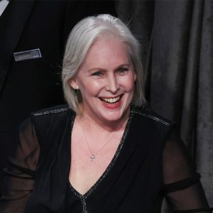 DSCC hopeful Gillibrand says Dems should have put immigration fix on table ‘2 years ago’