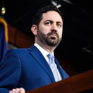 After meeting with Trump, Republican in key House battleground announces major decision on ‘Fox and Friends’