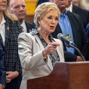 Trump admin drops hammer on ‘ghost students,’ claws back $1B from alleged loan scammers