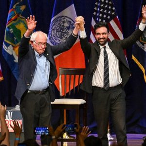 Expert who fled Cuba warns of ‘vicious cycle’ that will lead to ‘communists in double digits’ in Congress