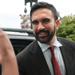 NYC Democratic socialist Mamdani to meet top Democrat with endorsement decision on the line