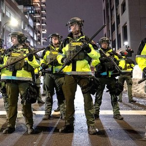 ICE assaults spike 1,500% as Dems draw ‘hard red line’ to unmask agents in DHS battle