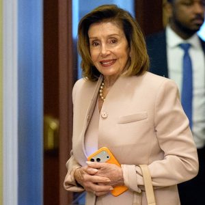 Nancy Pelosi endorses former Capitol Police Officer Harry Dunn in second congressional bid