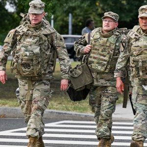 400 National Guard members descend upon DC; expanded crime crackdown expected Wednesday night