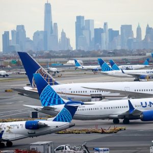 Fox News Politics Newsletter: Charts show shutdown airport disruption