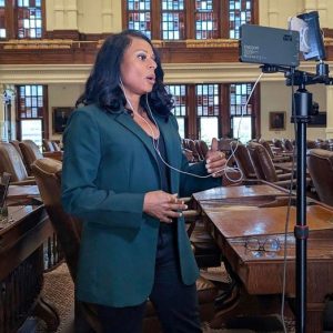 Texas Dem abruptly leaves call with Newsom, other party members after being told she’s committing felony