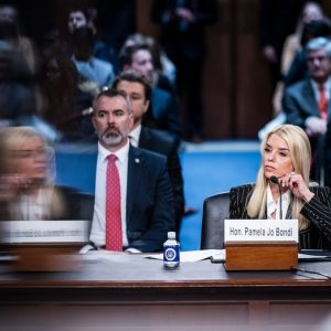 Trump AG nominee Pam Bondi advances to final Senate vote