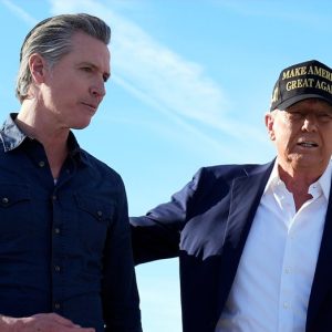 Newsom thanks Trump for coming to California to tour fire damage in tarmac face-off