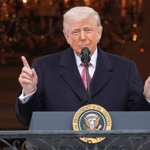 Trump gives rare praise to persistent GOP foe after White House ballroom vote