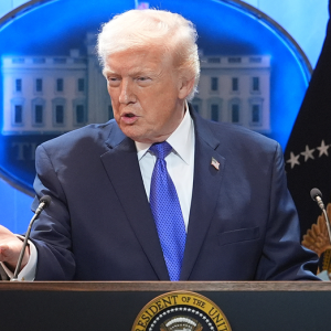 DHS shutdown drags into week two as Iran threat, SOTU clash complicate Hill talks