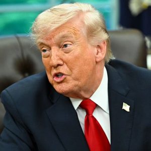 Trump jokes he’d look ’20 pounds heavier’ in a bulletproof vest, says he doesn’t think about threats
