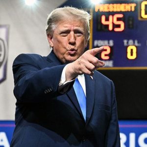 Trump touts ‘golden age’ at Ohio rally, urges voters to deliver GOP midterm wins