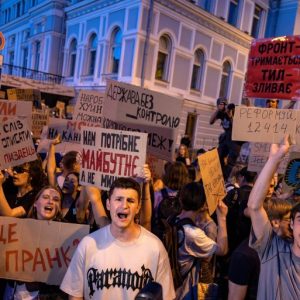 Why Zelenskyy tried to curb autonomy of Ukraine’s anticorruption agencies?