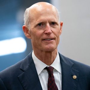 Unlikely bipartisan Senate duo seeks to permanently ban ex-lawmakers from lobbying