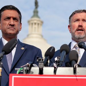 Massie, Khanna to visit DOJ to review unredacted Epstein files