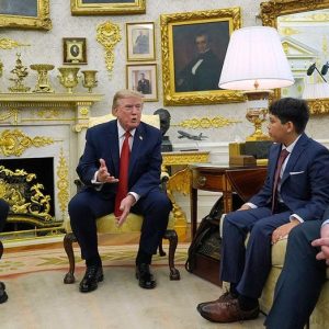 Trump meets teen lifeguard and boy saved in viral ocean rescue at Oval Office