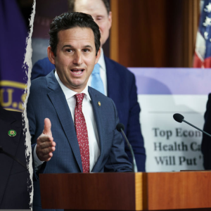 Schumer, Schiff accuse Trump of exploiting antisemitism to punish universities