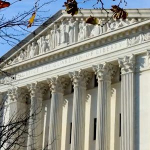 Straight woman’s job discrimination claim likely to prevail with SCOTUS rebuke of lower court: expert