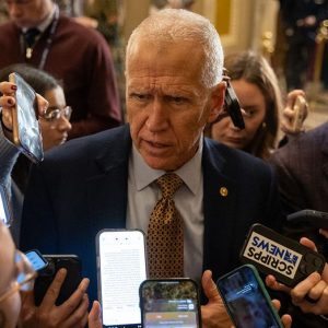 Tillis rips ‘political lawfare’ and praises grand jury after Dems avoid charges in ‘illegal orders’ case