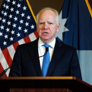Walz hit with local revolt from Minnesota mayor refusing ‘ugly’ new flag: ‘People’s decision’