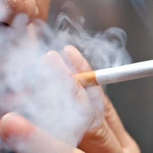 South Carolina bill would ban smoking inside cars while children are passengers