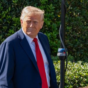 Trump poll numbers on economy fall during trade fight, surveys find