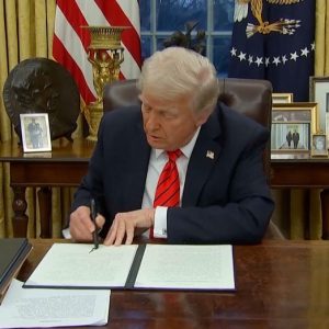 Trump signs executive order ending use of taxpayer money to ‘incentivize or support’ illegal immigration
