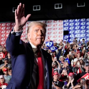 Trump campaign’s closing message to voters: ‘Harris broke it, Trump will fix it’