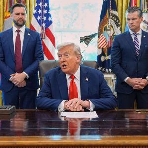 Trump signs executive orders to eliminate no-cash bail for suspects in DC and nationwide