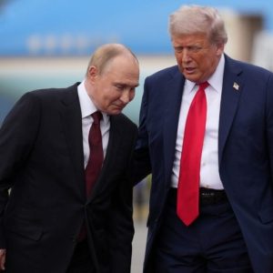 Trump closes out 30th week in office with ‘very warm’ high-stakes Putin meeting