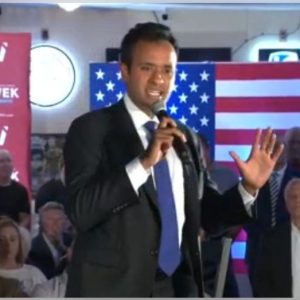 WATCH: Ramaswamy takes on claim Black history swept ‘under the table’ at Cincinnati town hall
